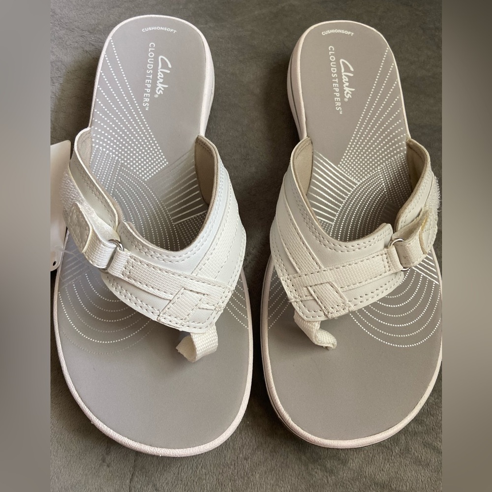 Clarks Cloudsteppers sandals white size 9m